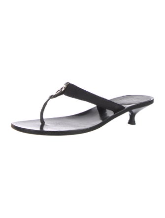 Gucci Interlocking G Logo Leather T-Strap Sandals