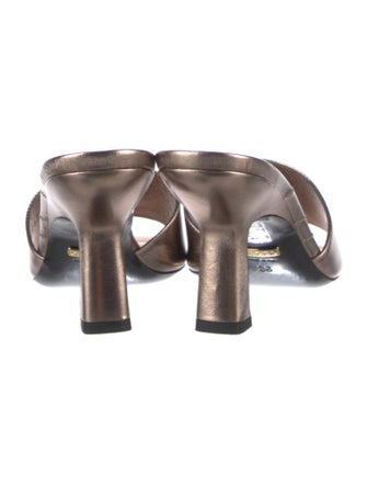 Gucci Double G Logo Leather Slides