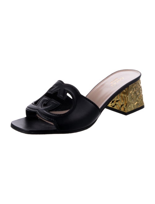 Gucci Interlocking G Cut-Out Interlocking G Logo Slides