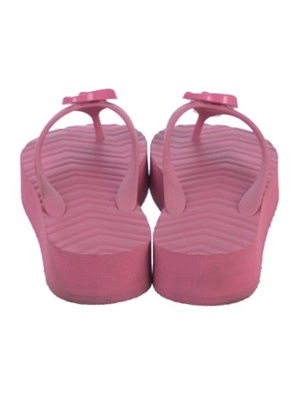 Gucci Running GG Logo Rubber Flip Flops