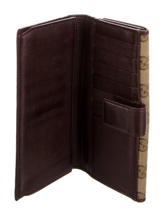 Gucci Lovely Heart GG Canvas Continental Wallet