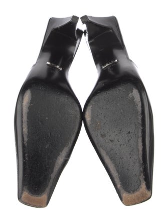 Gucci Interlocking G Logo Leather Mules