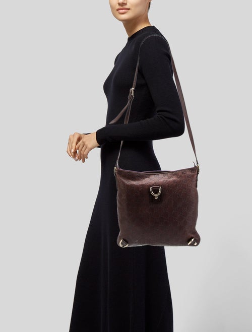 Gucci GG Signature Abbey