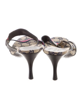 Gucci GG Canvas Canvas Slides