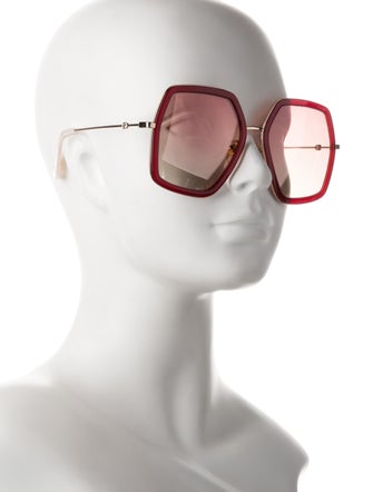 Gucci Interlocking G Logo Oversize Sunglasses