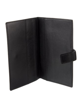 Gucci GG Signature Checkbook Cover