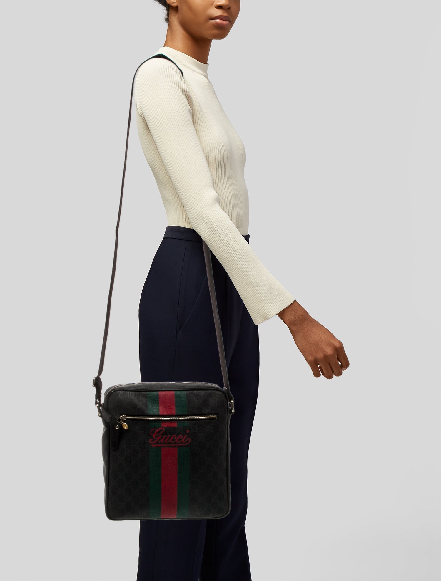 Gucci GG Supreme Messenger Bag