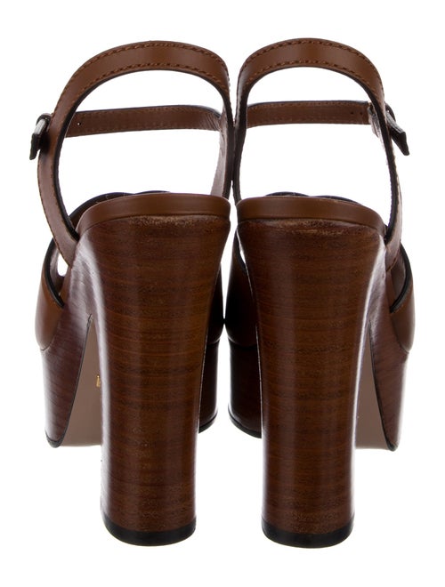 Gucci Interlocking G Logo Leather Sandals