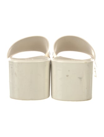 Gucci Rubber Slides