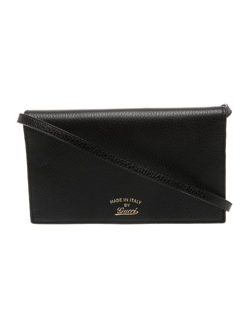 Gucci Signature Swing