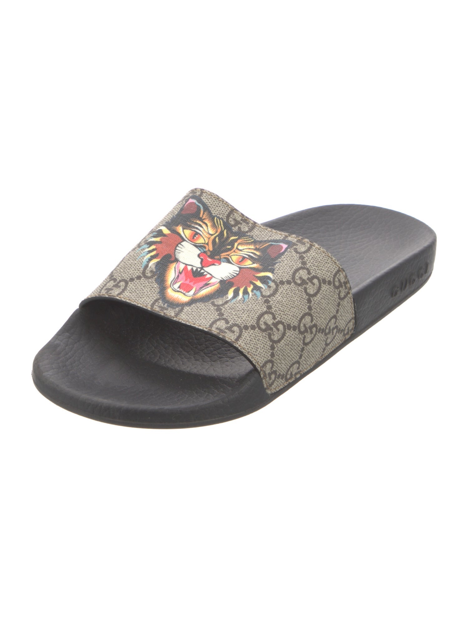Gucci GG Supreme Slides