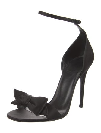 Gucci Satin Bow Accents Sandals