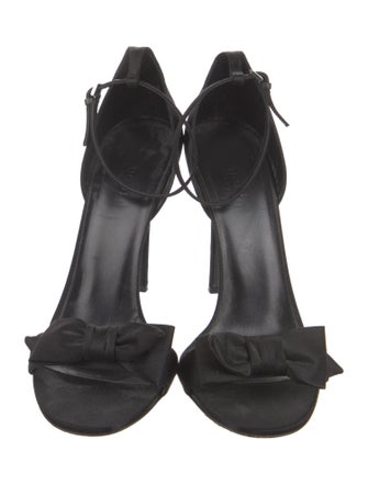 Gucci Satin Bow Accents Sandals