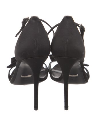 Gucci Satin Bow Accents Sandals