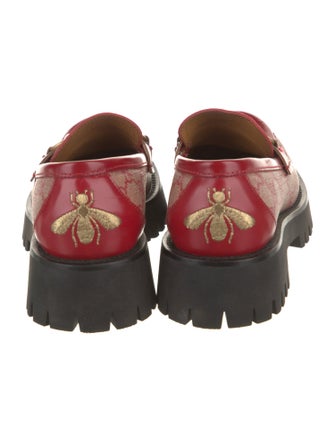 Gucci Dans Le Vert GG Supreme Loafers