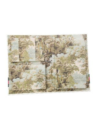 Gucci 20-Piece Web And Horsebit Print Stationery & Notebook Set