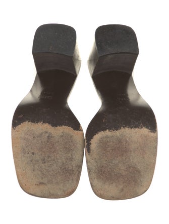 Gucci GG Canvas Canvas Slides