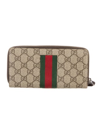 Gucci GG Supreme Wallet