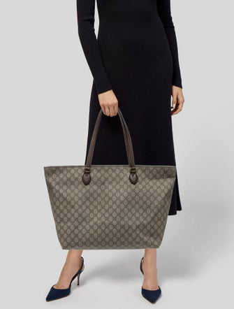 Gucci GG Supreme Tote