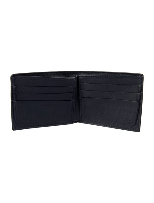 Gucci Bi Fold Microguccissima Pattern Bifold Wallet