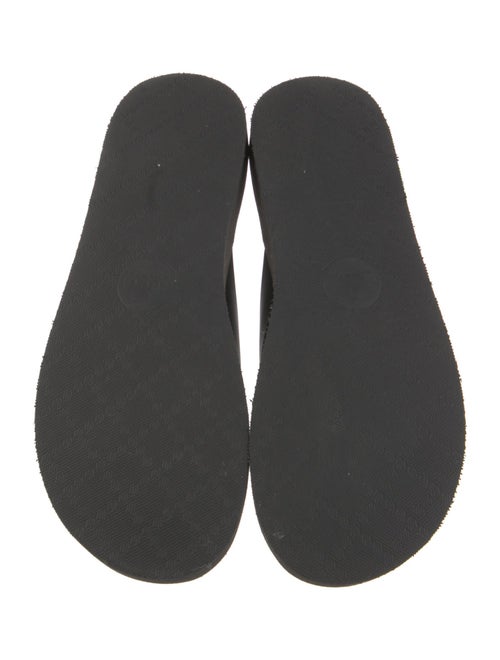 Gucci Double G Logo Rubber Flip Flops
