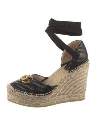 Gucci Double G Logo Leather D'Orsay Pumps