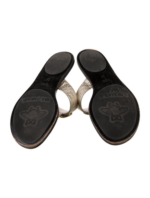Gucci Double G Logo Leather Flip Flops