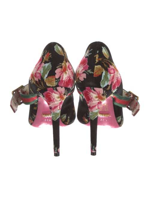 Gucci Web Accent Velvet Pumps
