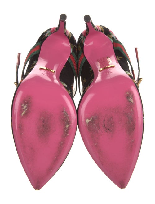 Gucci Web Accent Velvet Pumps