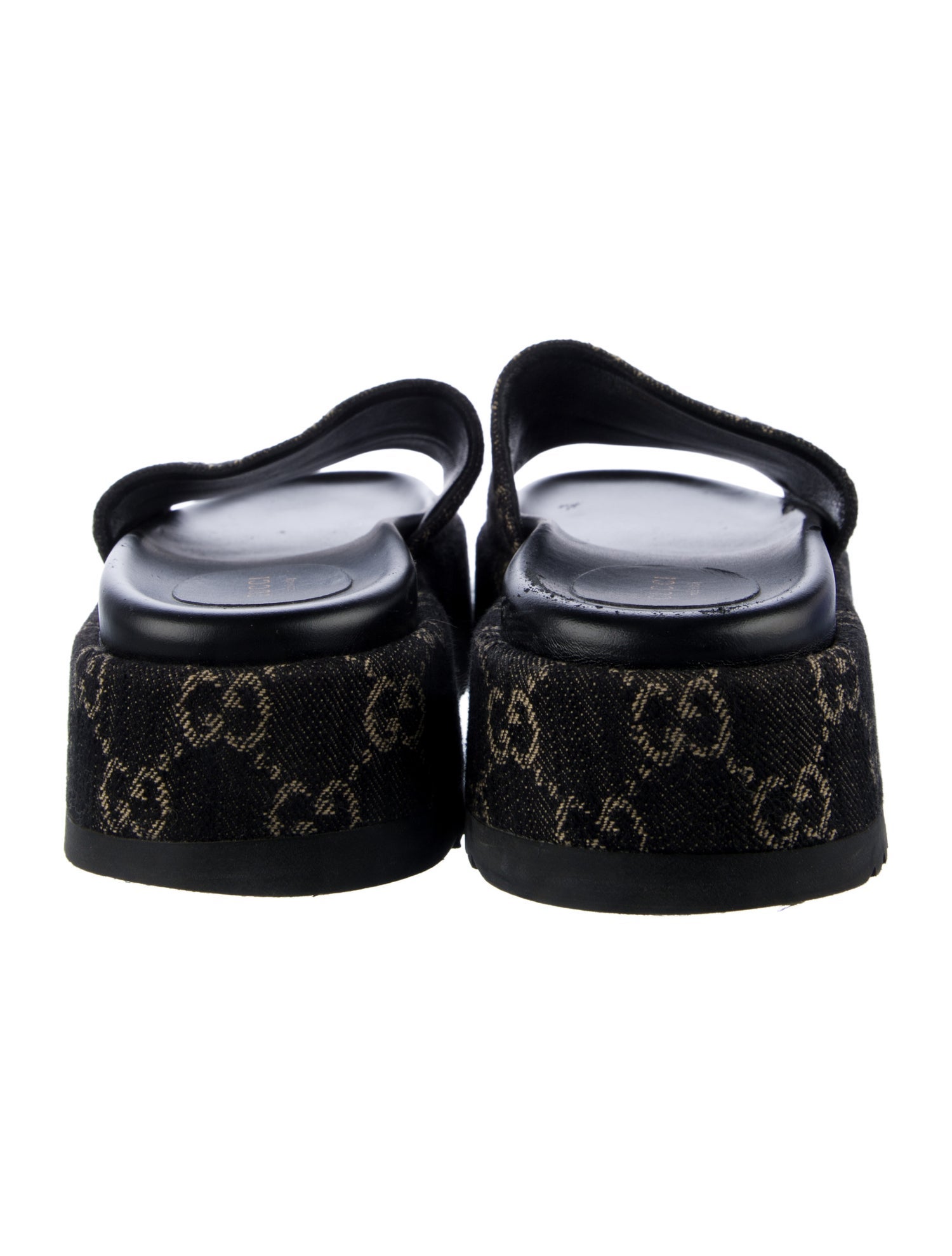 Gucci GG Supreme Canvas Slides