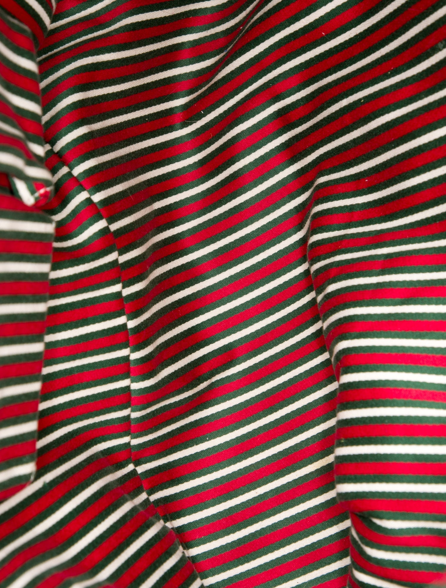 Gucci GG Canvas New Britt Medium Vintage