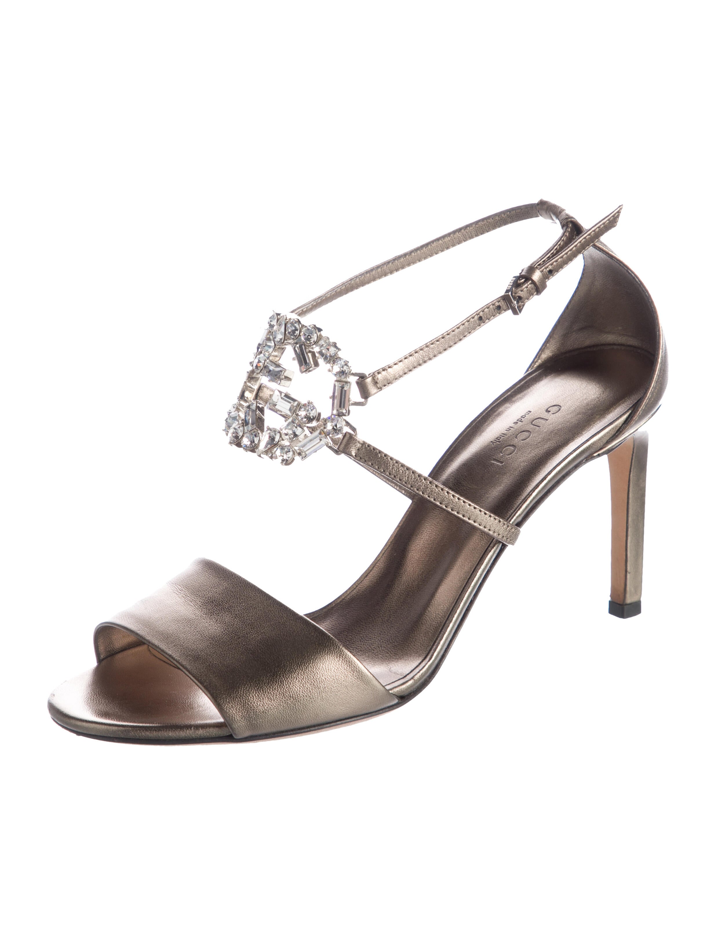 Gucci Interlocking G Logo Leather T-Strap Pumps