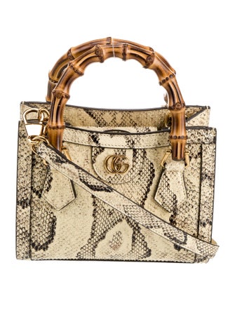 Gucci Double G Diana Mini