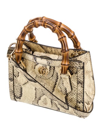 Gucci Double G Diana Mini