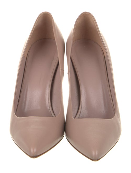 Gucci Bamboo Accent Leather Pumps