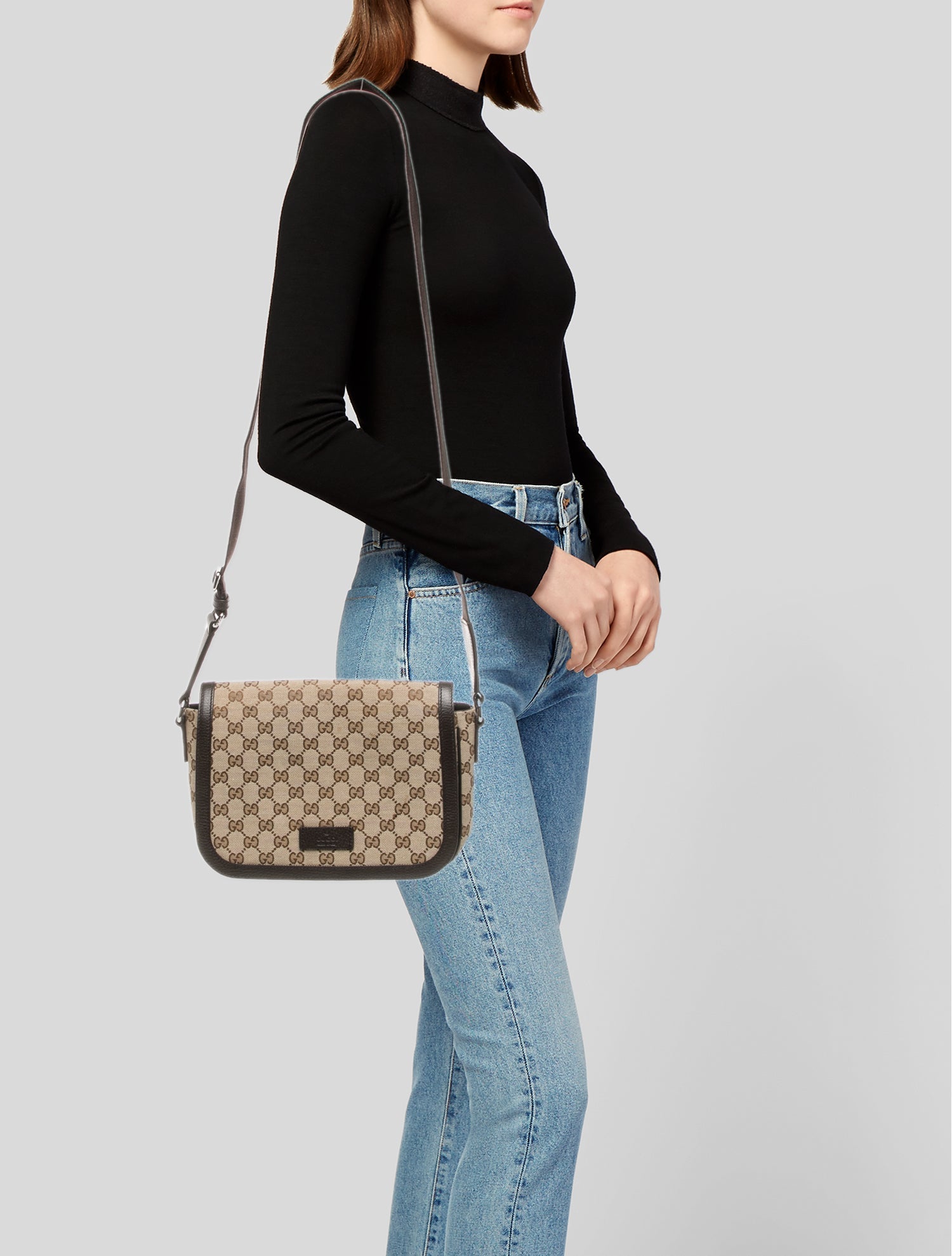 Gucci GG Canvas Messenger Bag