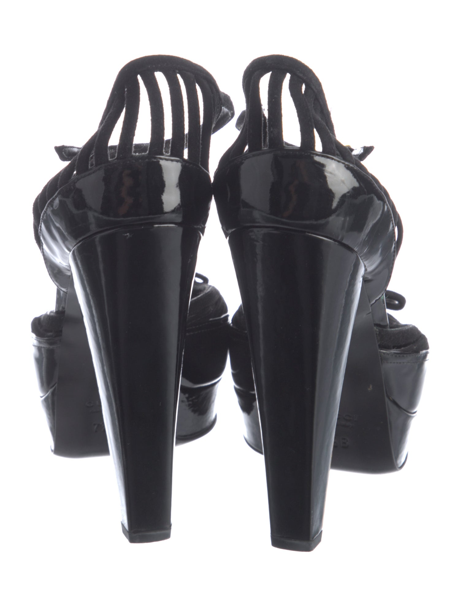 Gucci Patent Leather Bow Accents D'Orsay Pumps