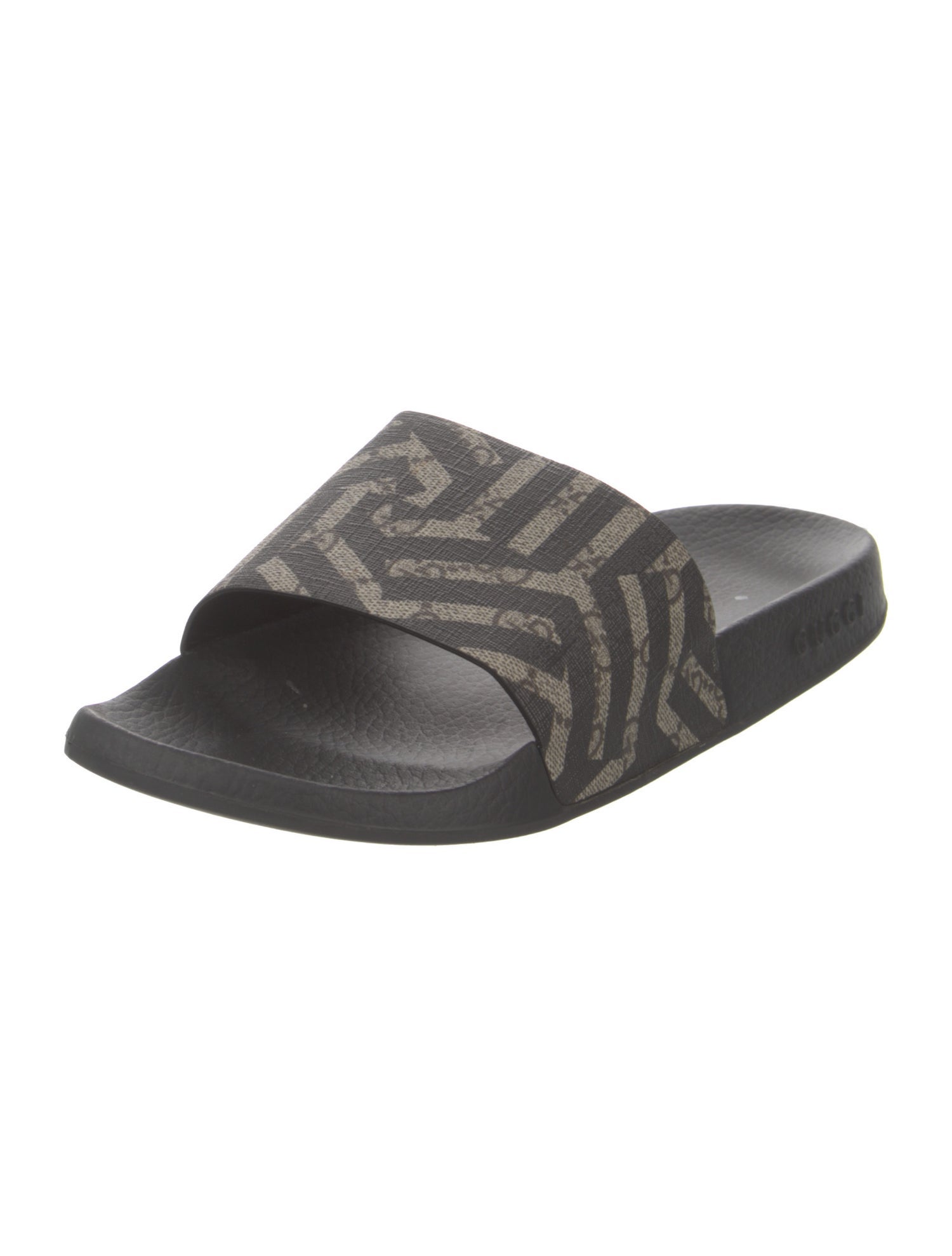 Gucci GG Supreme Slides