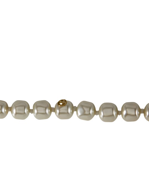 Gucci Faux Pearl Bead Strand Necklace