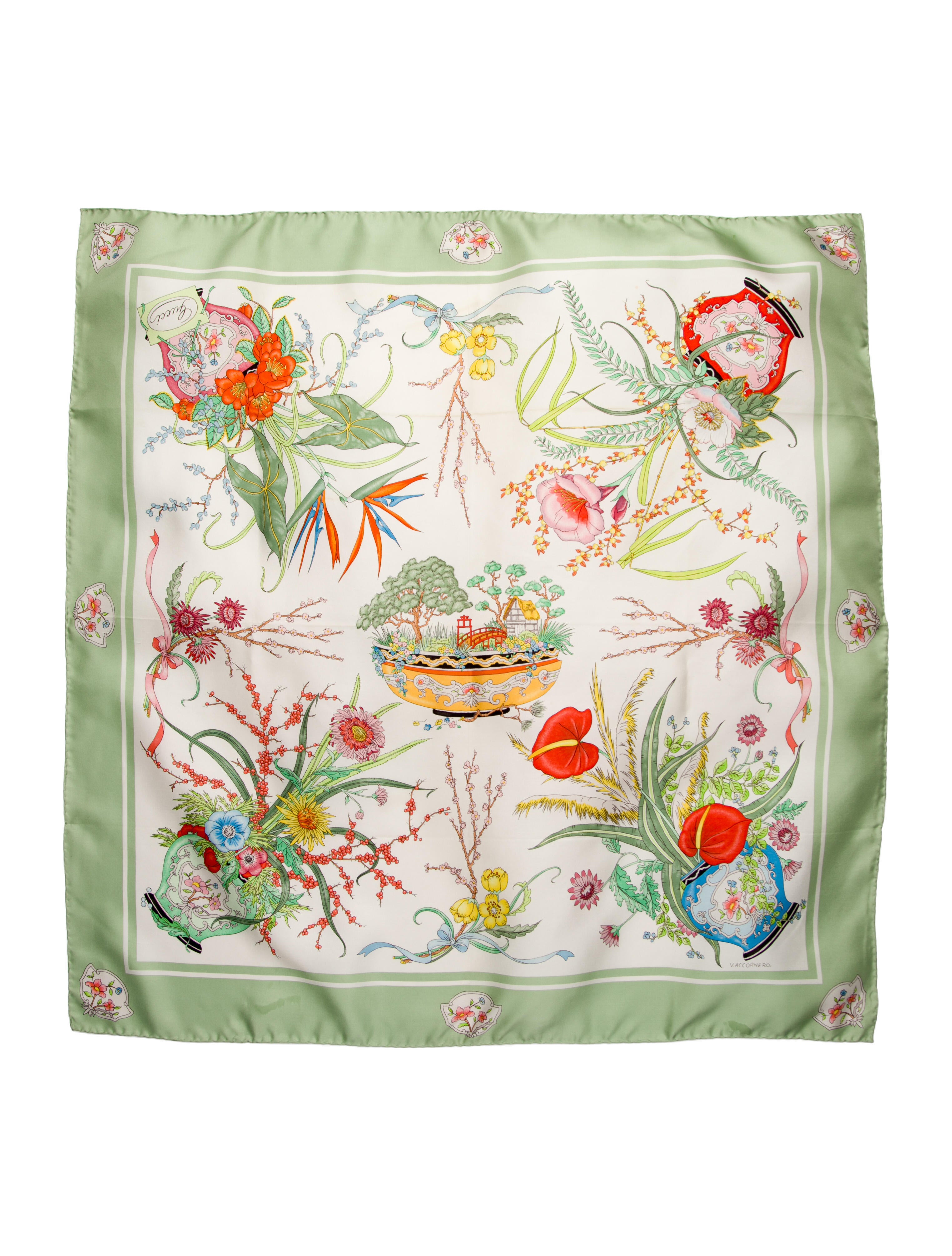 Gucci Silk Printed Scarf