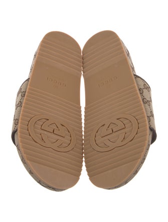 Gucci GG Canvas Canvas Slides