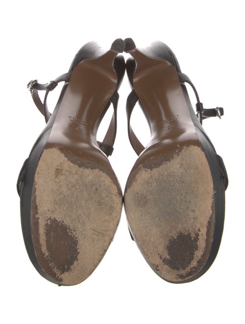 Gucci Horsebit Accent Leather T-Strap Sandals