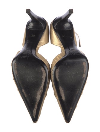 Gucci Leather Pleated Accents D'Orsay Pumps