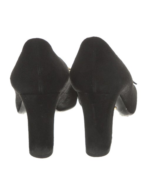 Gucci Suede Pumps