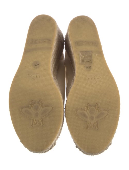 Gucci Canvas Printed Pumps