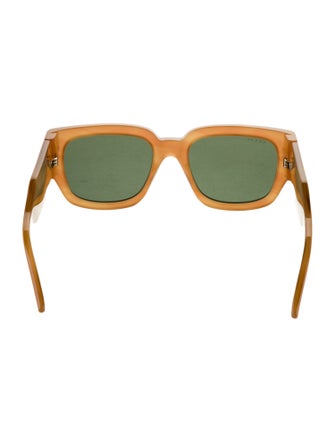 Gucci Wayfarer Tinted Sunglasses