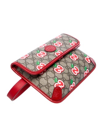 Gucci GG Supreme Interlocking G