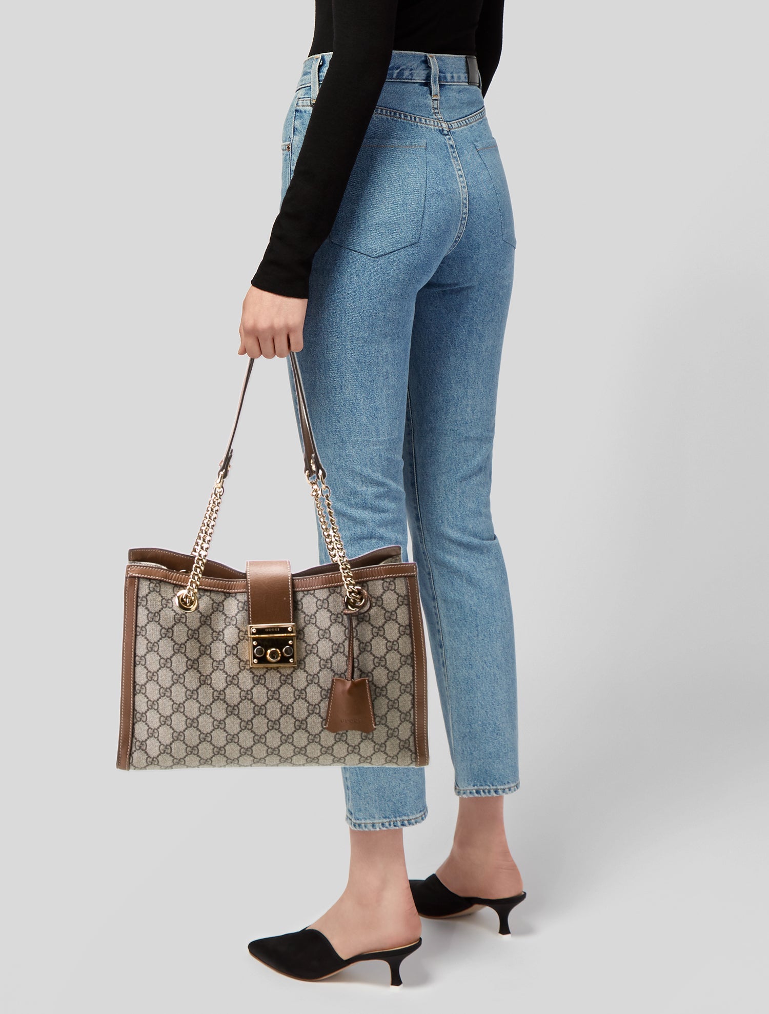 Gucci GG Supreme Padlock Medium