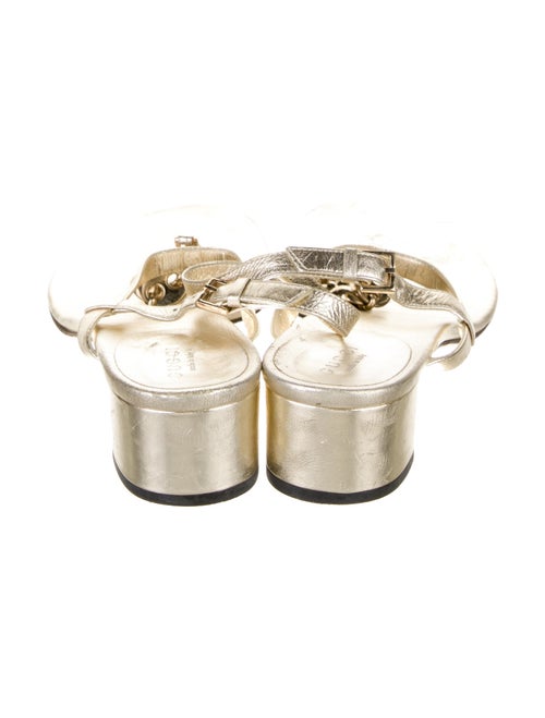 Gucci Leather Chain-Link Accents T-Strap Sandals