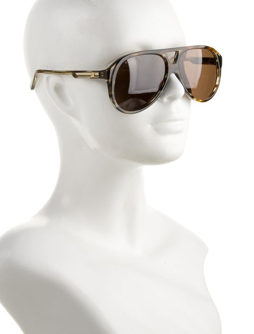 Gucci Aviator Tinted Sunglasses